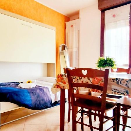 Guest Holiday Filangieri 1 Reggio nell'Emilia Esterno foto